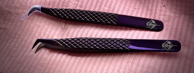 “Purple Passion” classic Boot Tweezer