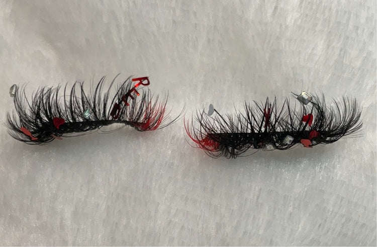Custom-Made Lash Strips